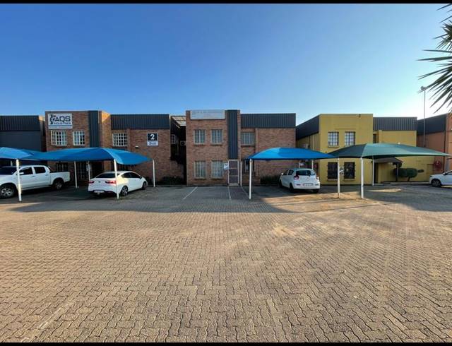 INDUSTRIAL PROPERTY TO RENT IN HENNOPSPARK